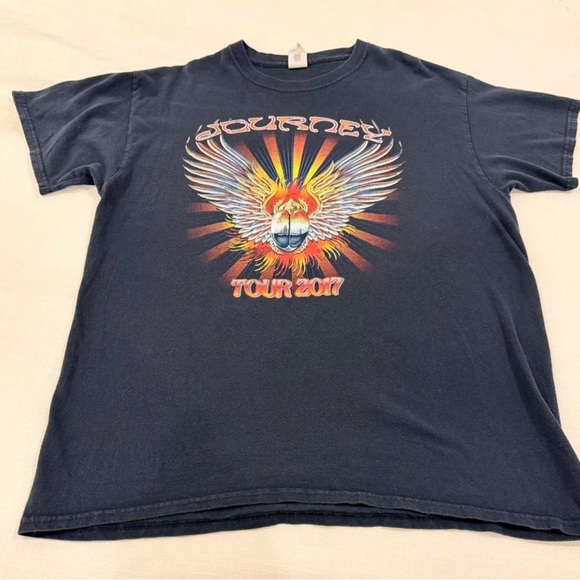 Gildan Other - Journey 2017 Tour Band Shirt Size Large